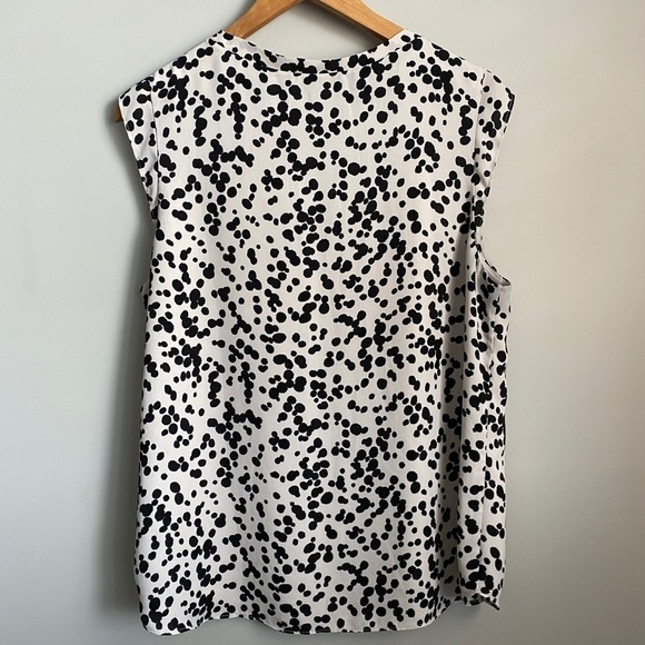 RW & Co. Women's Sleeveless Lined‎ Black Spatter Pattern Satin Blouse Size XL - Picture 4 of 10